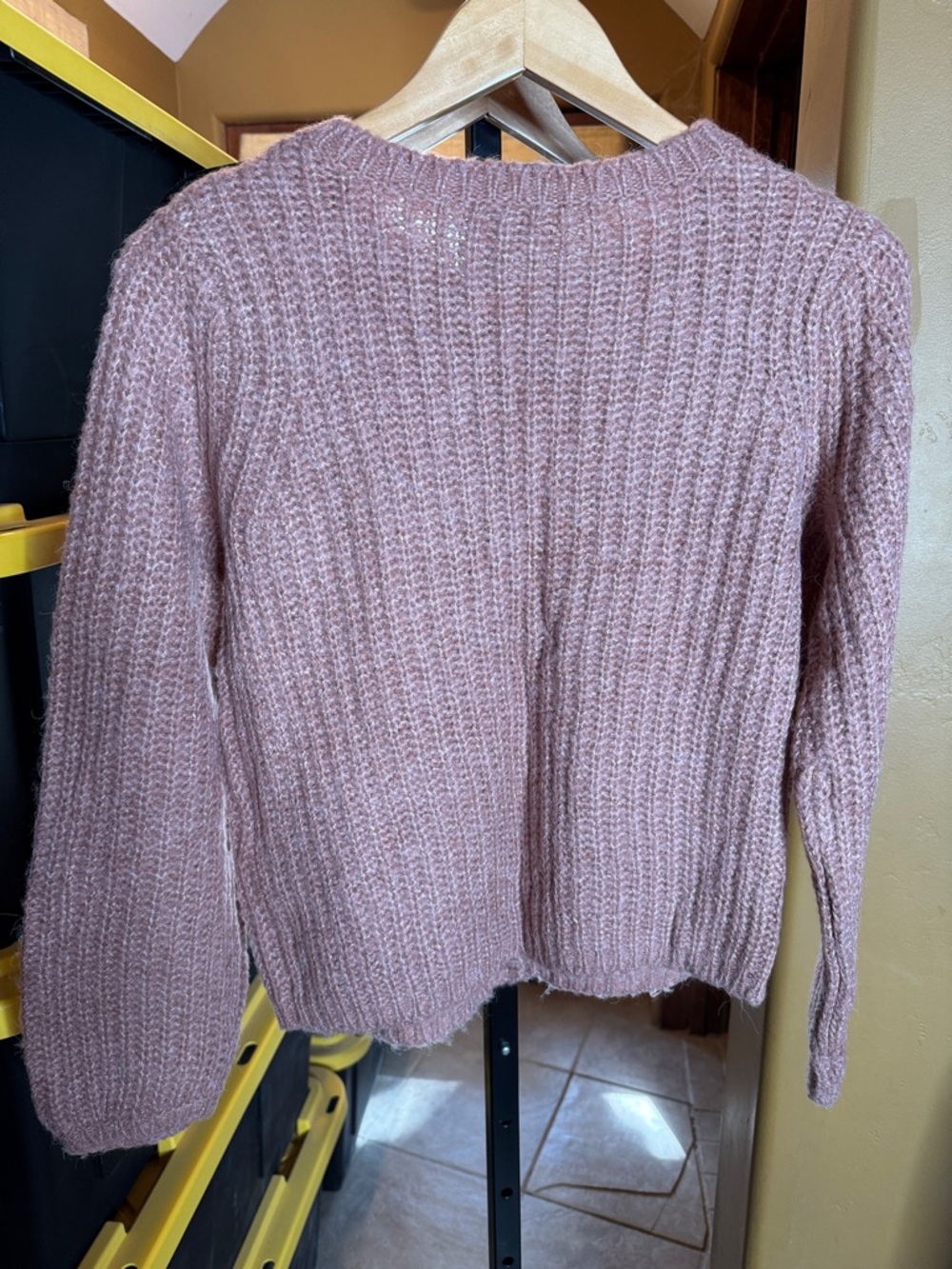 VILA Rose Pink Chunky Knit Cardigan Sz Small Button Front Cozy Textured Sweater - Picture 6 of 7